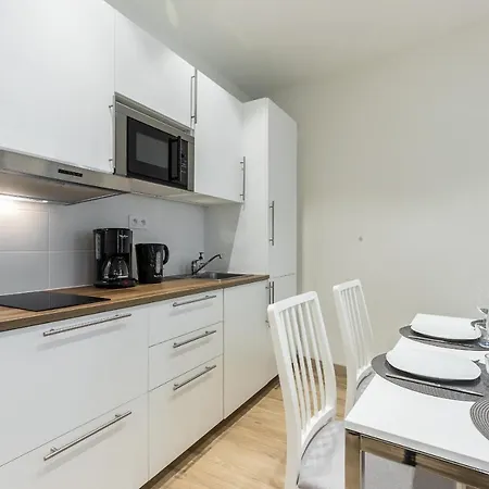 The Dolce 2-Br Seaside, Central, Ac * Nicea